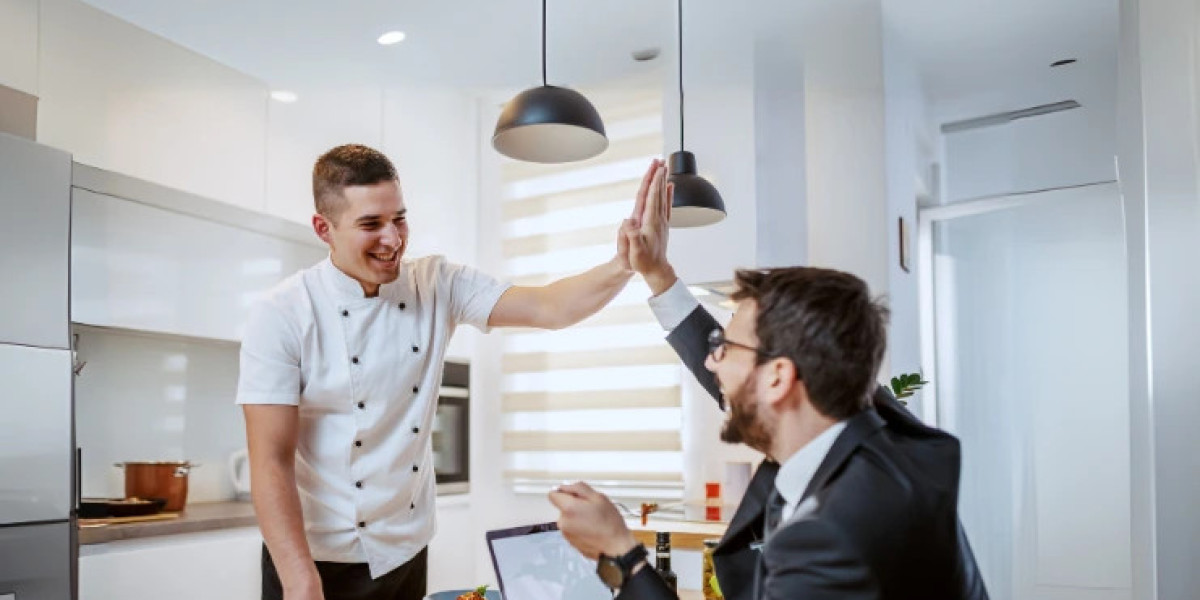 How Strategic Food Sourcing Improves Profit Margins