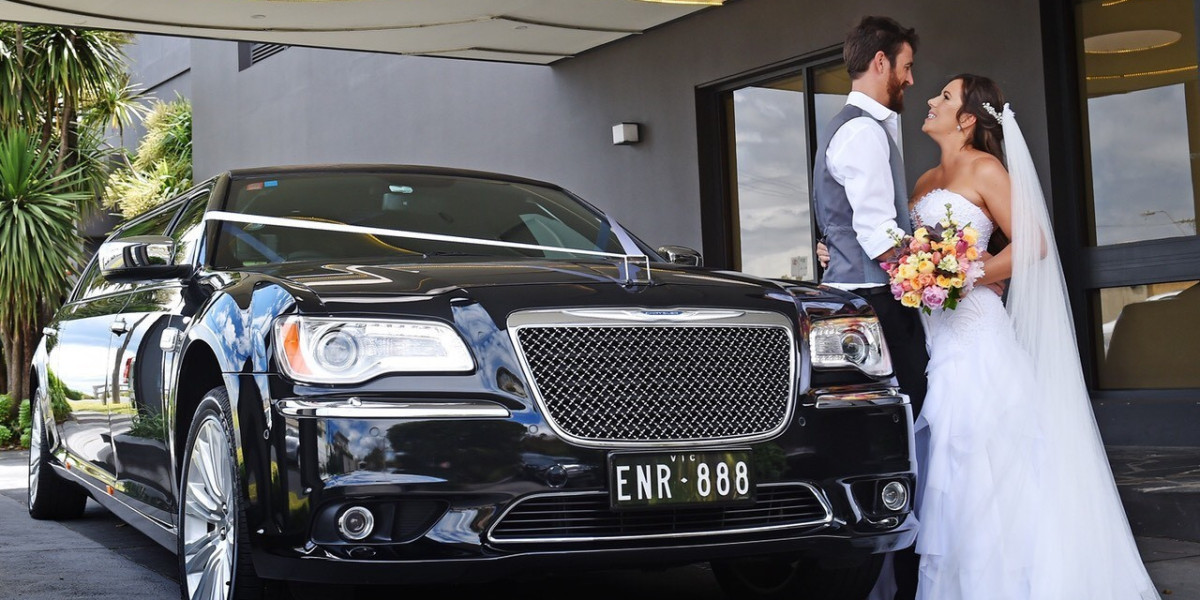 Wedding Limo Service: The Ultimate Touch of Luxury for Your Special Day