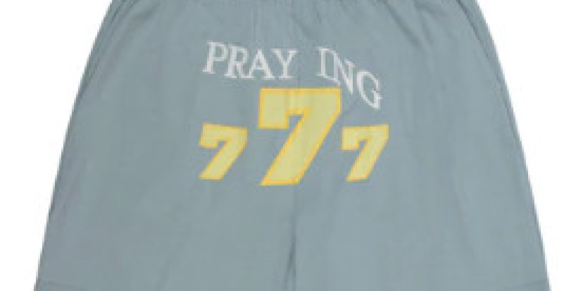 Praying Clothing: A Symbol of Faith, Fashion, and Inner Peace